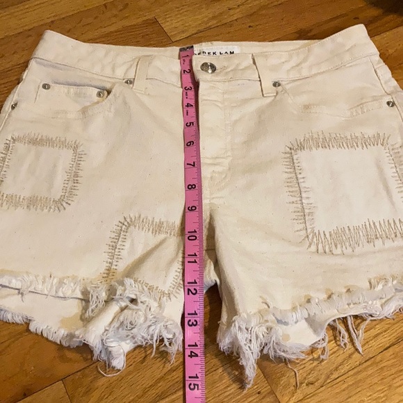 DEREK LAM Shorts - Picture 4 of 9